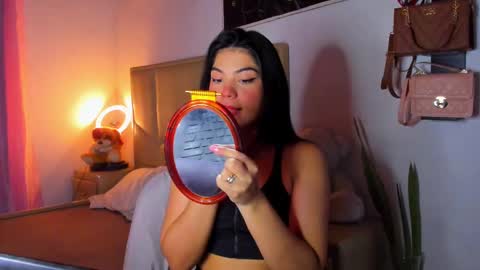 aliciabiden online show from 11-12-25, 02:45