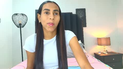 Alicia online show from 07-28-26, 12:18