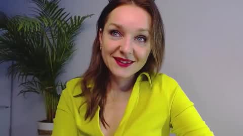 Alicia online show from 01-06-25, 08:03