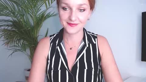 Alicia online show from 09-30-25, 06:07