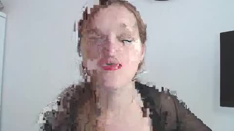 Snapshot of alicialux chatting on 02-26-26, 02:49 Alicia online show from 02-26-26, 02:49