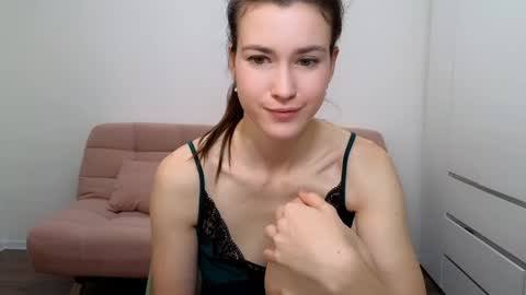 Snapshot of alicianoveli chatting on 12-14-24, 08:13 alicianoveli online show from 12-14-24, 08:13