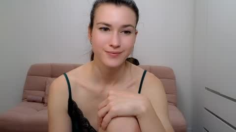 Snapshot of alicianoveli chatting on 12-14-24, 06:30 alicianoveli online show from 12-14-24, 06:30