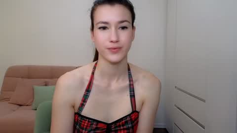 Snapshot of alicianoveli chatting on 12-24-24, 08:11 alicianoveli online show from 12-24-24, 08:11