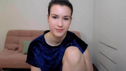 Snapshot of alicianoveli chatting on 12-28-24, 06:39 alicianoveli online show from 12-28-24, 06:39