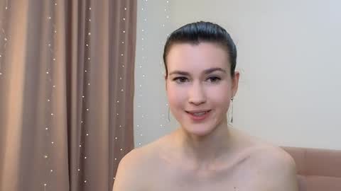 Snapshot of alicianoveli chatting on 01-05-25, 04:16 alicianoveli online show from 01-05-25, 04:16