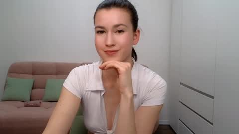 Snapshot of alicianoveli chatting on 01-13-25, 02:53 alicianoveli online show from 01-13-25, 02:53