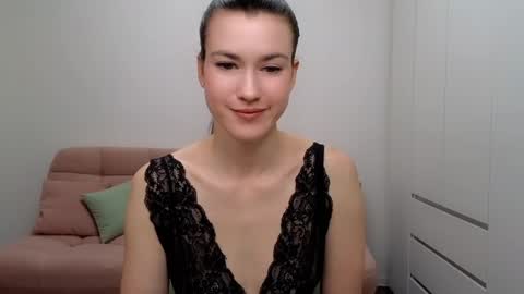 Snapshot of alicianoveli chatting on 01-20-25, 01:11 alicianoveli online show from 01-20-25, 01:11