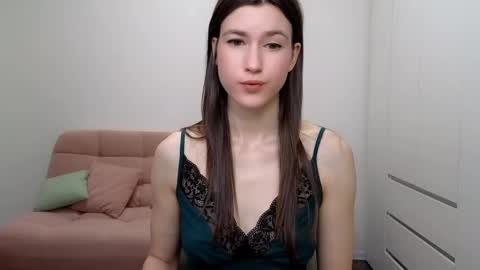 Snapshot of alicianoveli chatting on 02-19-25, 04:44 alicianoveli online show from 02-19-25, 04:44