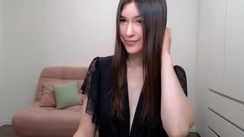 Snapshot of alicianoveli chatting on 03-09-25, 02:21 alicianoveli online show from 03-09-25, 02:21