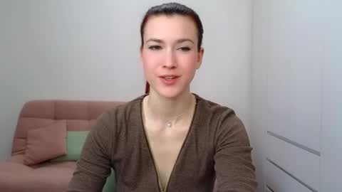 Snapshot of alicianoveli chatting on 09-16-25, 08:04 alicianoveli online show from 09-16-25, 08:04