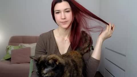 Snapshot of alicianoveli chatting on 10-14-25, 08:04 alicianoveli online show from 10-14-25, 08:04