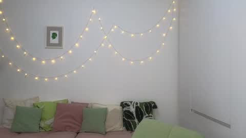 alicianoveli online show from 06-15-26, 05:20
