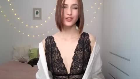 alicianoveli online show from 06-18-26, 04:33