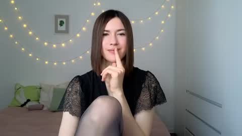 alicianoveli online show from 07-20-26, 04:27