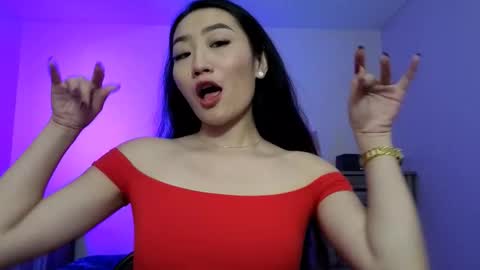 Alicia Hebi online show from 10-26-25, 01:50