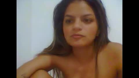 Snapshot of alicie_ebony1 chatting on 02-05-25, 03:02 luisa online show from 02-05-25, 03:02