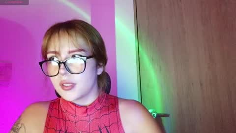 aliciia_23 online show from 03-25-26, 11:44