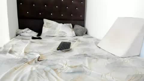 Alid 17 online show from 07-09-26, 06:34