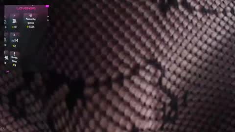 Mia online show from 09-27-25, 06:51