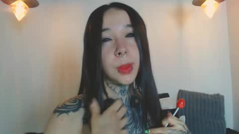    online show from 04-18-26, 01:53