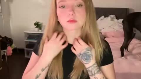 spaceprincess online show from 04-14-26, 01:22