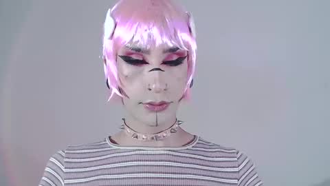     online show from 01-20-25, 02:53