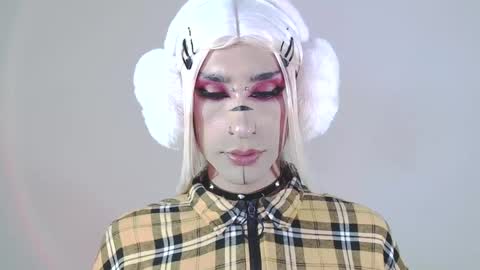     online show from 02-14-25, 04:37