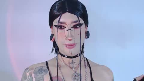     online show from 06-08-26, 12:03