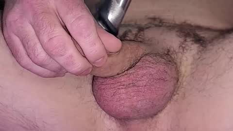 Snapshot of alienprobes914 chatting on 12-15-25, 06:12 Doll Destroyer online show from 12-15-25, 06:12