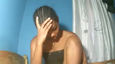 Snapshot of alihane21 chatting on 02-25-26, 10:03 alihane21 online show from 02-25-26, 10:03