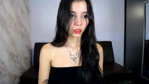 Snapshot of aliice_greco chatting on 03-03-25, 06:12 Alice online show from 03-03-25, 06:12