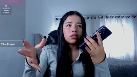 aliice_walker_ online show from 03-13-26, 04:02