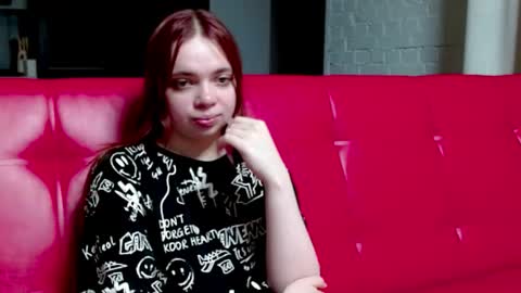 Alice online show from 04-25-26, 07:11