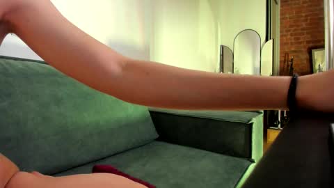 Snapshot of alika_shy chatting on 02-13-25, 06:59 alika shy online show from 02-13-25, 06:59