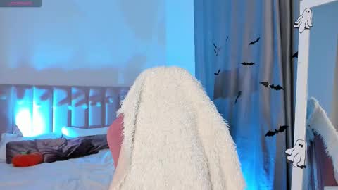 alina_39 online show from 10-26-25, 07:14