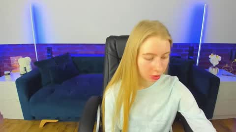 Alina online show from 03-18-26, 06:38
