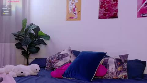 Snapshot of alinacarter__ chatting on 03-17-26, 08:56 alina carter online show from 03-17-26, 08:56