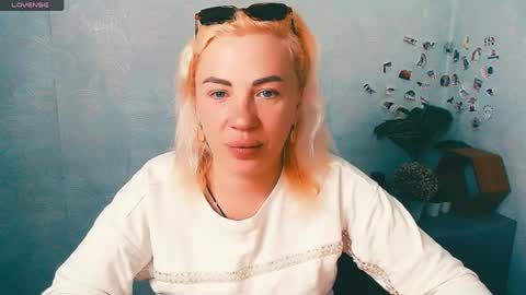 Alina online show from 05-15-26, 05:14
