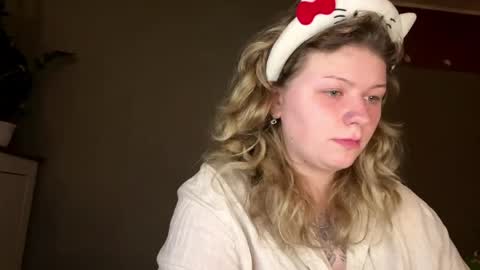 Alina online show from 04-15-26, 10:32