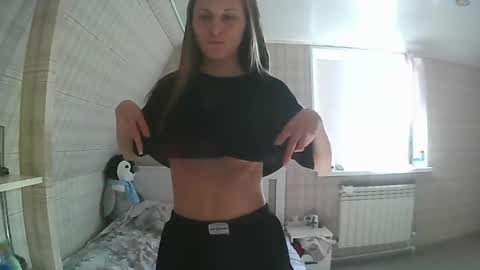 alinakiss66 online show from 04-01-26, 11:22