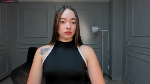 Snapshot of alinakravitz_ chatting on 09-10-25, 11:10 alinakravitz_ online show from 09-10-25, 11:10
