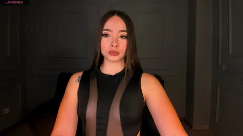 Snapshot of alinakravitz_ chatting on 09-12-25, 11:32 alinakravitz_ online show from 09-12-25, 11:32
