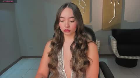 alinakravitz_ online show from 11-19-25, 11:32