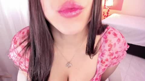 alinaowens online show from 06-18-26, 02:32
