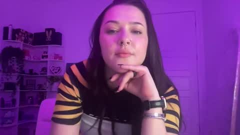 alinasnoww online show from 01-15-26, 05:01