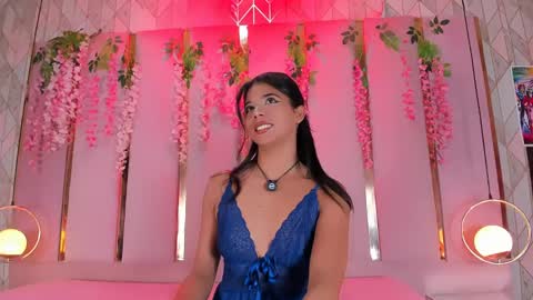 Snapshot of alinasweett chatting on 05-23-26, 03:27 online show from 05-23-26, 03:27