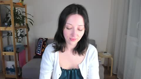 Snapshot of aline_dreamy chatting on 03-28-26, 06:29 Alya PVT open online show from 03-28-26, 06:29