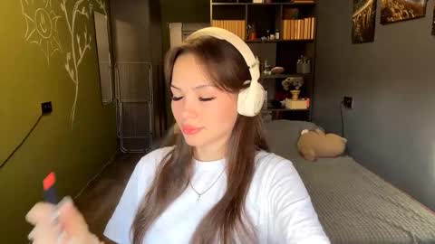 Alice online show from 01-10-26, 03:30