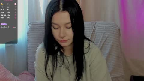 Aline Greeeen online show from 01-13-25, 05:23